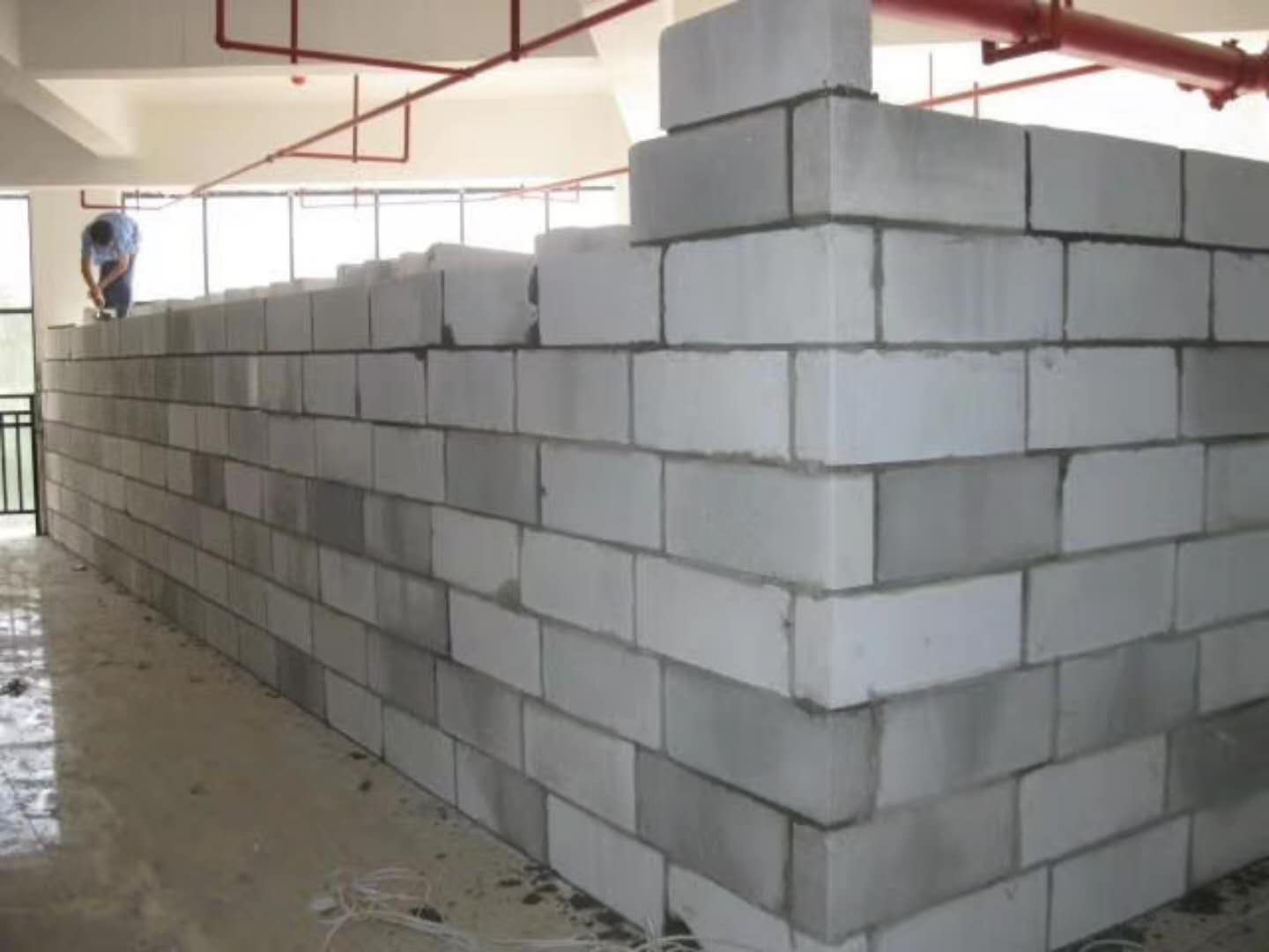 大名蒸压加气混凝土砌块承重墙静力和抗震性能的研究